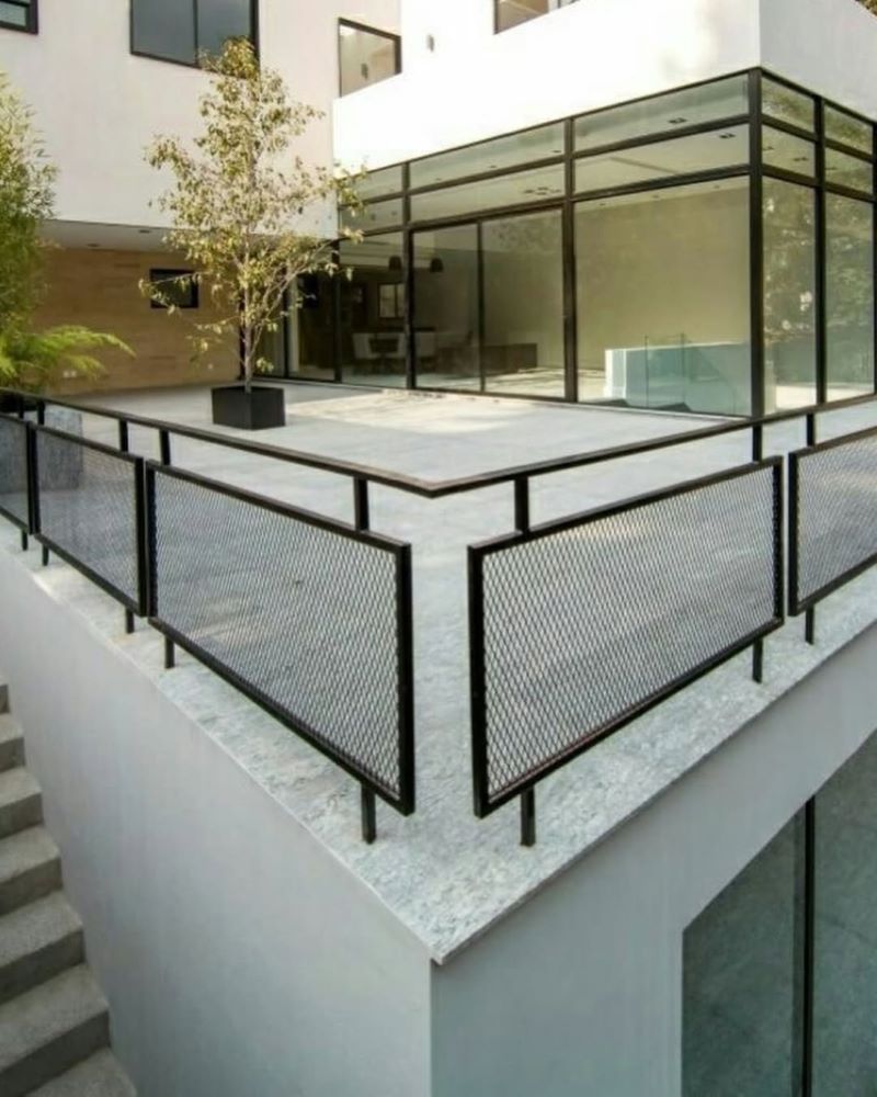 Railing Table Extension