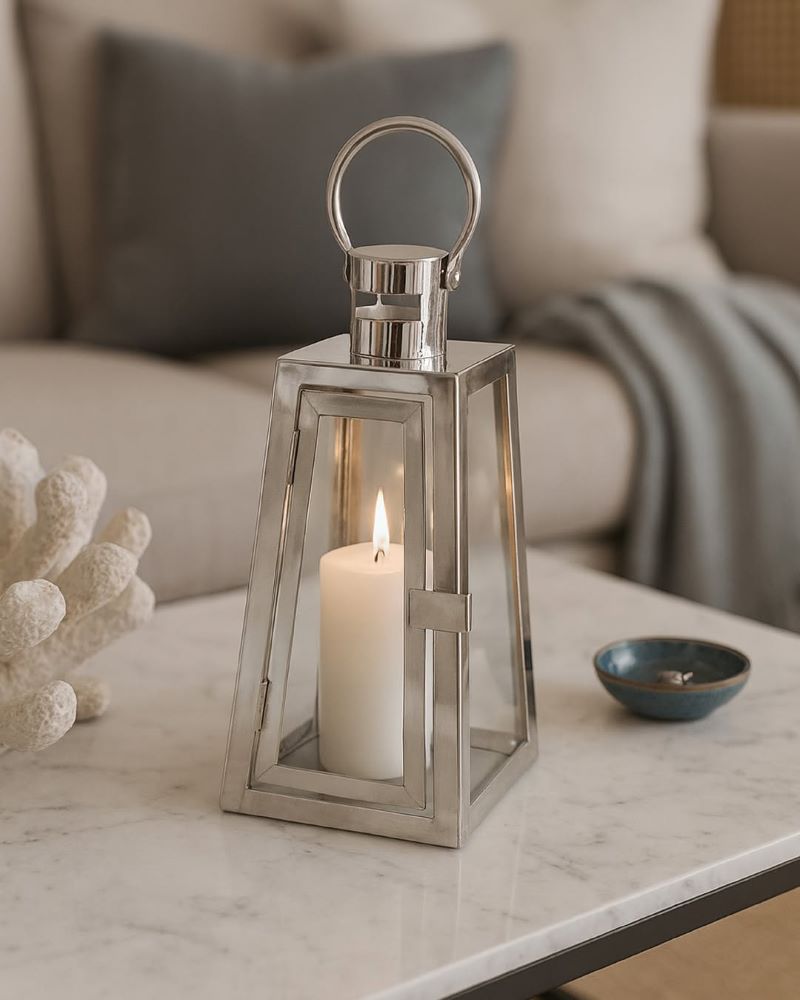 Small Lantern Decor Setup